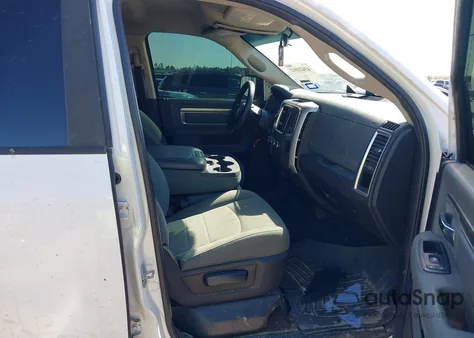 2017 Ram 1500 Slt 4X4 6'4 Box из США, поврежденный, VIN 1C6RR7GT7HS540801